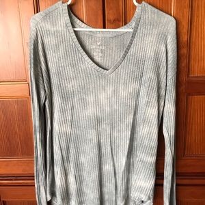 american eagle soft and sexy v neck